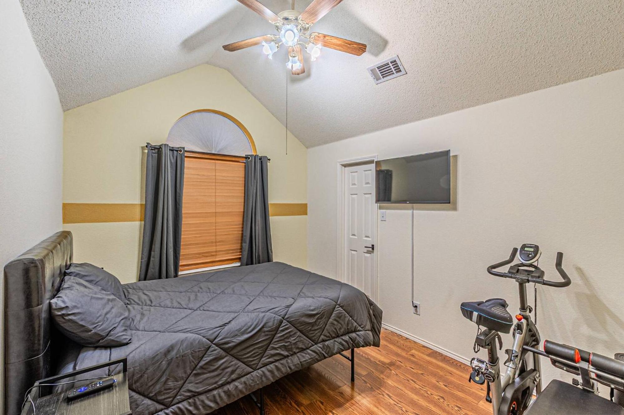 Pickleball Retreat Near Lake Ray Hubbard Rowlett Ngoại thất bức ảnh